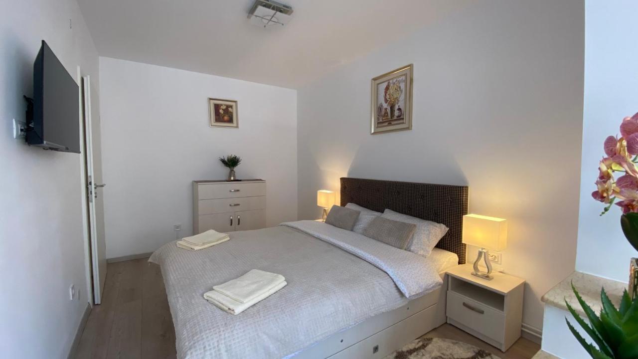 Trust Apartaments Braşov Exterior foto